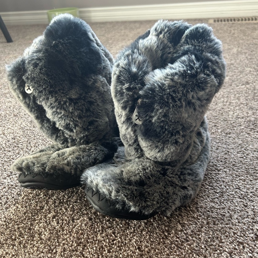 Furry Slipper Boots